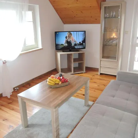 Terraced House In Near Promenade