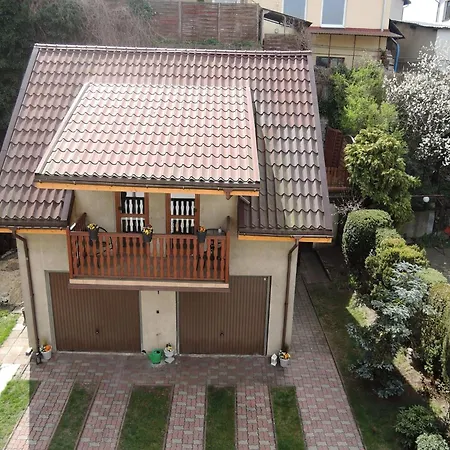 Terraced House In Near Promenade Casa de Férias